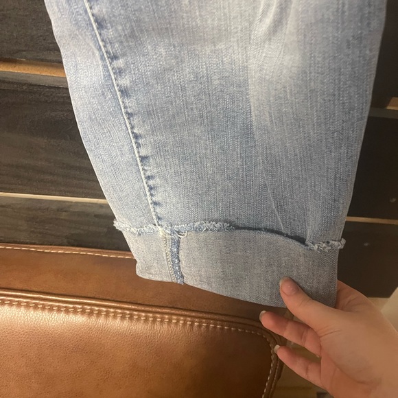 Torrid Size 18 Cropped Boyfriend jeans - Picture 3 of 7